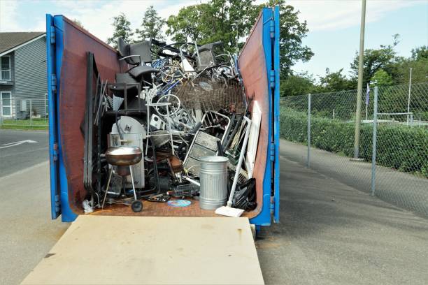 Best Trash Removal Near Me  in Blue Ash, OH